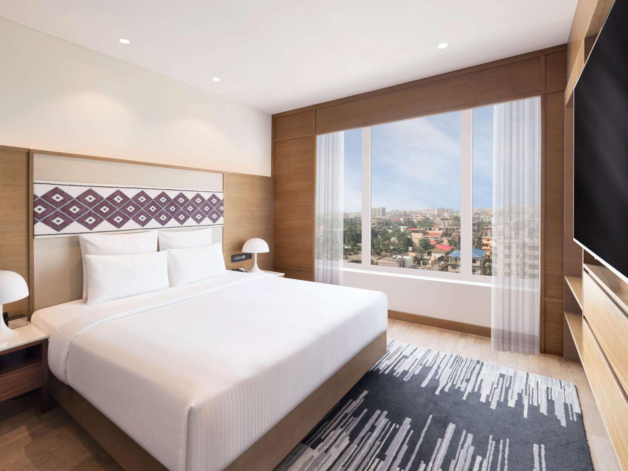 Novotel Guwahati Gs Road Esterno foto